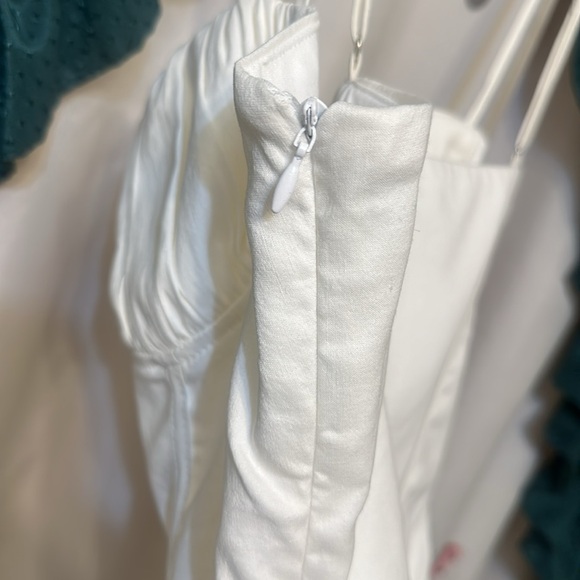 Zara Bodysuit - Picture 5 of 6